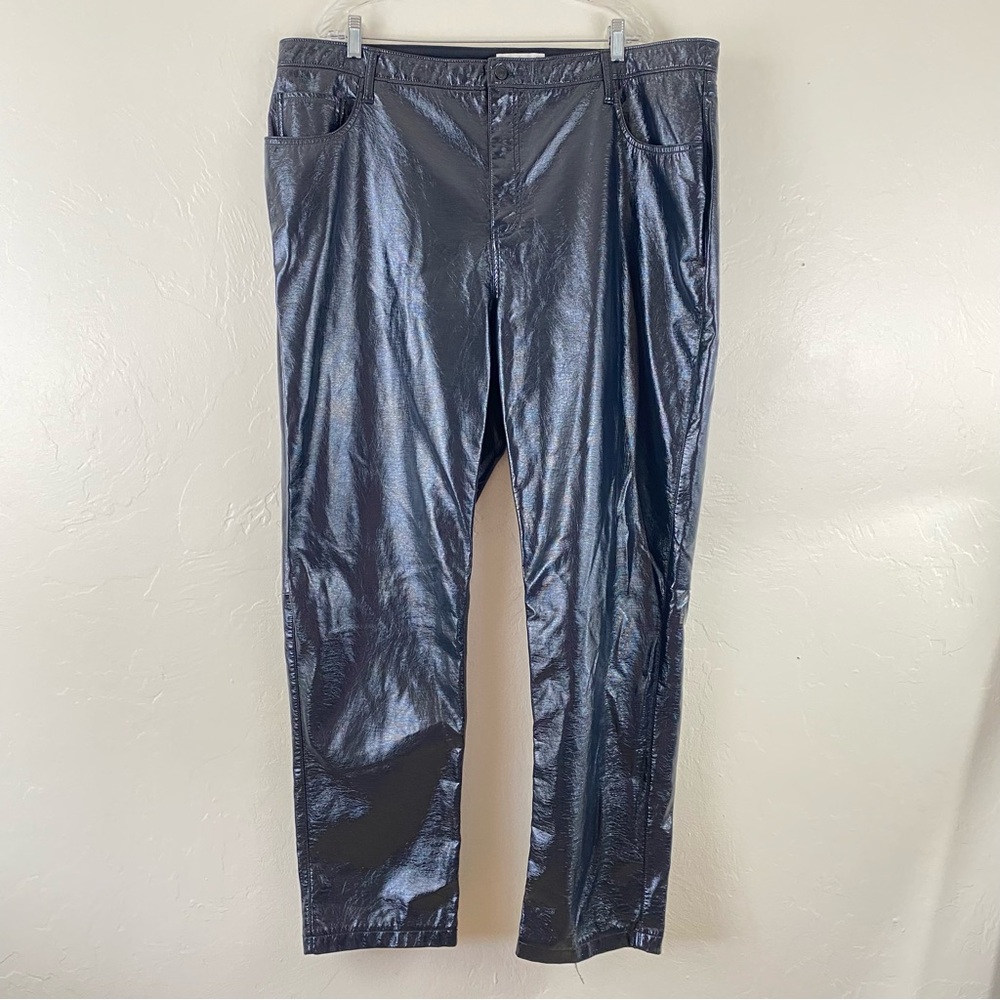 Abercrombie & Fitch 22W Navy Black Shiny Faux Leather The 90’s High Rise Jean